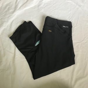 Nike Capri Leggings!